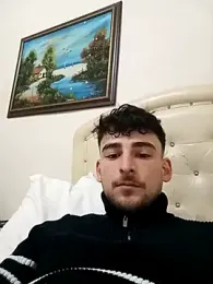 Yasinyasin7 webcam model stream image