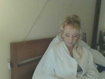 KatrinExcite webcam bongacams model stream image