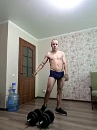 TvoY_bOy1 webcam model stream image