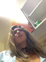 Isabella_Varella webcam model stream image