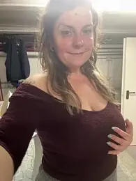 Sunbelxx webcam model stream image