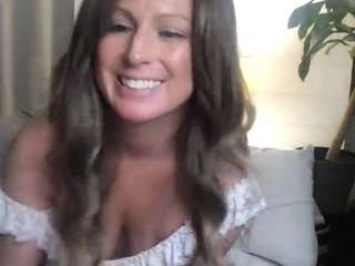 mzbelle69 webcam model stream image