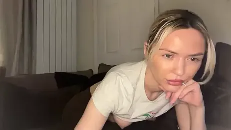 lolableux webcam stripchat model stream image