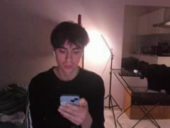 stralght_twinks webcam model stream image