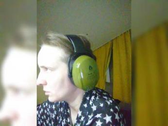 Magretta_Dering webcam model stream image