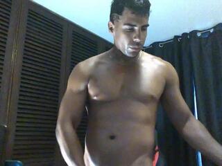 King Raul webcam flirt4free model stream image