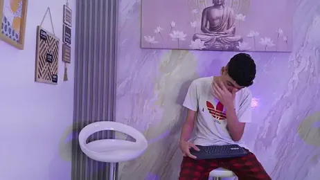 HORNY_PRETTY webcam model stream image