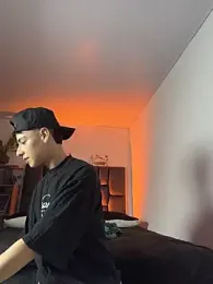 SebastianReed_ webcam model stream image