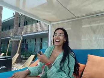 sweetlaurasaenz webcam model stream image