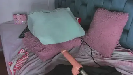 Roxy-Smith webcam model stream image