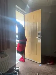 Stressreliever82 webcam model stream image