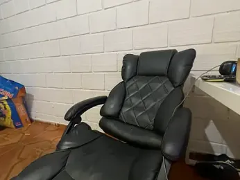 Max_TheHorseDick webcam model stream image