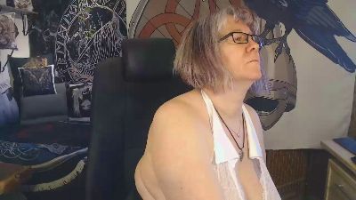 Titten_Luder webcam cam4 model stream image