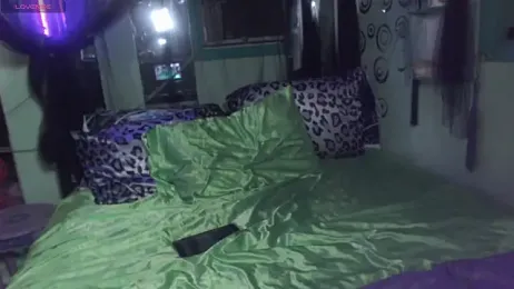 SquirTwerps webcam model stream image