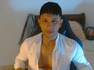 Cameron Fred webcam model stream image