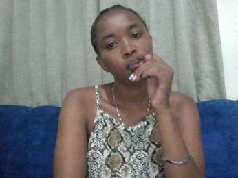 shanizz001 webcam bongacams model stream image