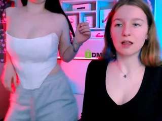 monica-xcx webcam model stream image