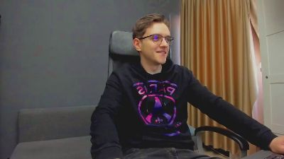 FelixStark webcam model stream image