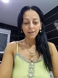 bruneta_sexy23 webcam model stream image