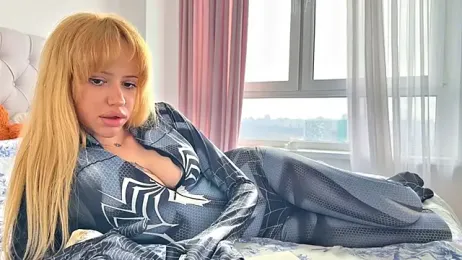 _BunnyDollStella_ webcam model stream image