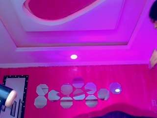 shanellgirl webcam model stream image