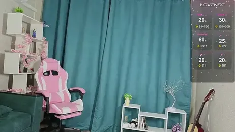 _LucyStars_ webcam model stream image