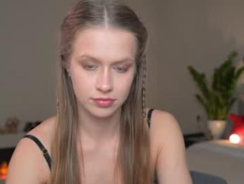 ella_twinkle webcam model stream image