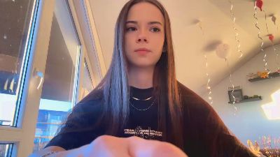 HertaMcginley webcam cam4 model stream image