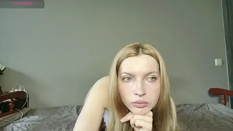 JuiliOnesunray webcam stripchat model stream image