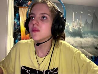 Twanda Lunstrum webcam model stream image