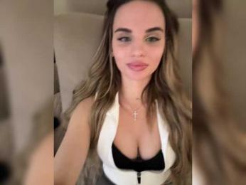 LedyMiya webcam model stream image