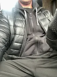 AlexGWoW webcam model stream image