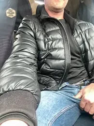 AlexGWoW webcam model stream image