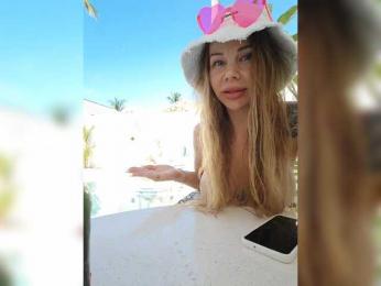 AmaReda webcam model stream image