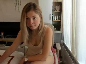 bestgirl_ofthe_neighborhood webcam model stream image