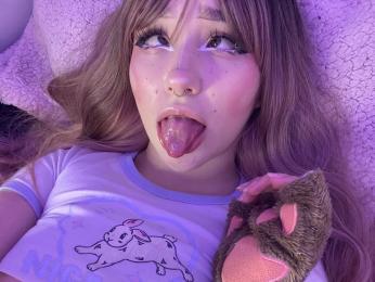 CristalSanz webcam model stream image