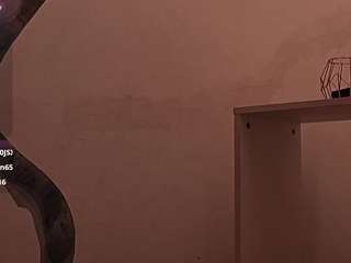 cleowhite webcam model stream image