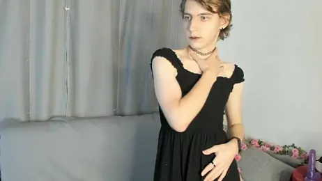 AvenGlow webcam model stream image