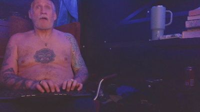 overmydaddbody webcam model stream image