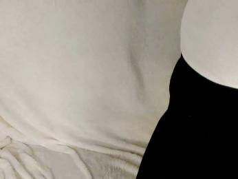 MelMooon webcam bongacams model stream image