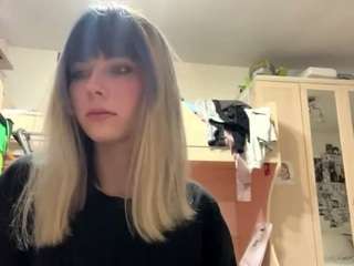 calliepurkhiser webcam model stream image