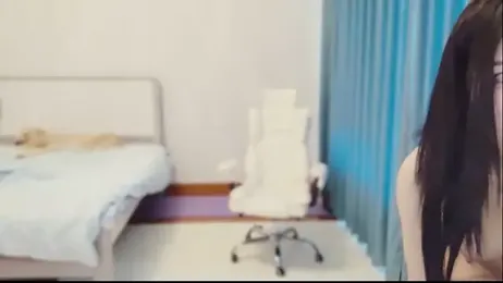 yiyi_3523 webcam model stream image