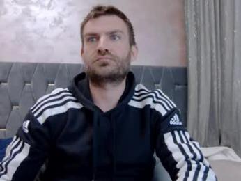 10in_deluxe webcam model stream image