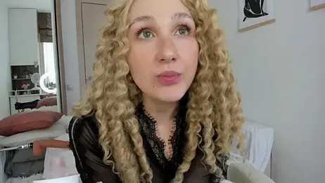 CarolMay webcam stripchat model stream image