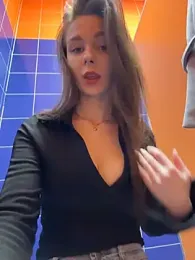 Ttixmila webcam model stream image