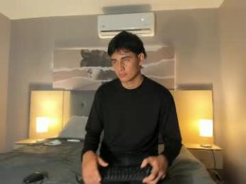 cleoandjames webcam model stream image