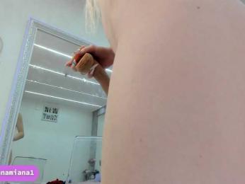 YannaMiana webcam model stream image