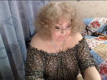 livingnextdoor webcam model stream image