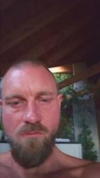 c0ckcomb webcam model stream image