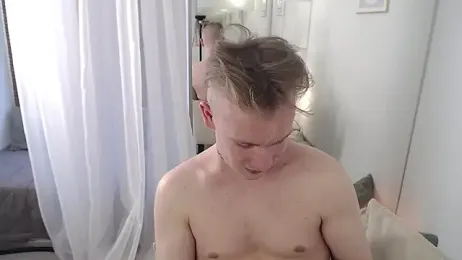 AlexxSweet webcam model stream image